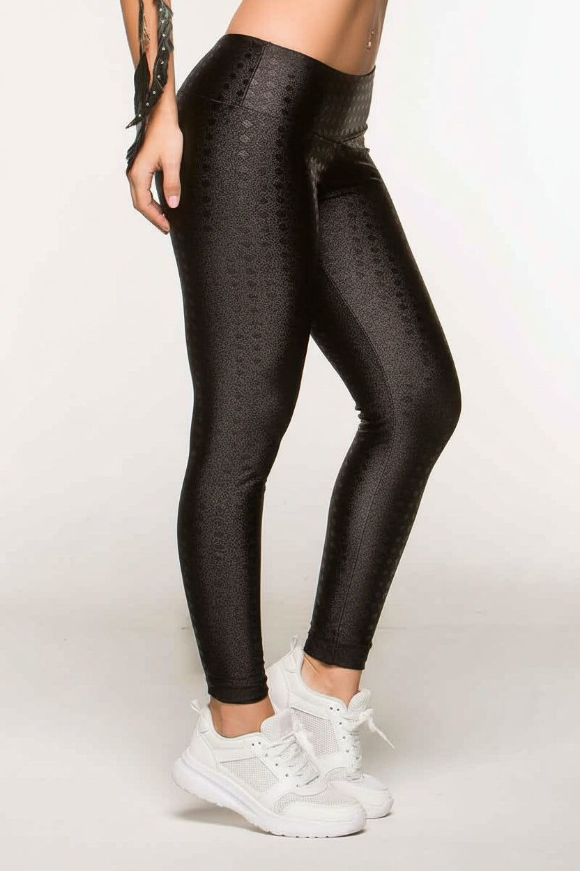 Alto Giro Tone On Tone Legging