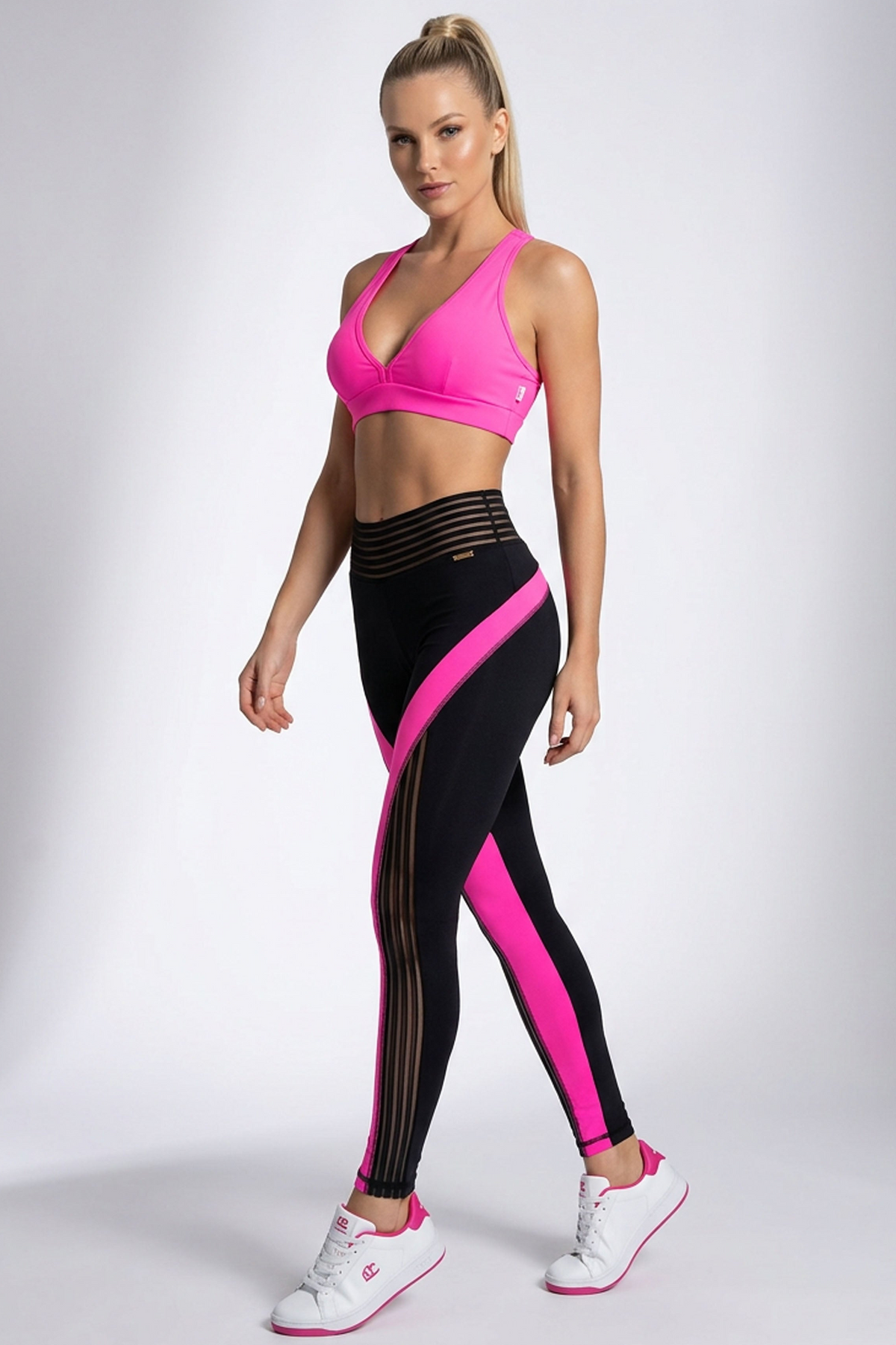 OxyFit Triangle Back Bra