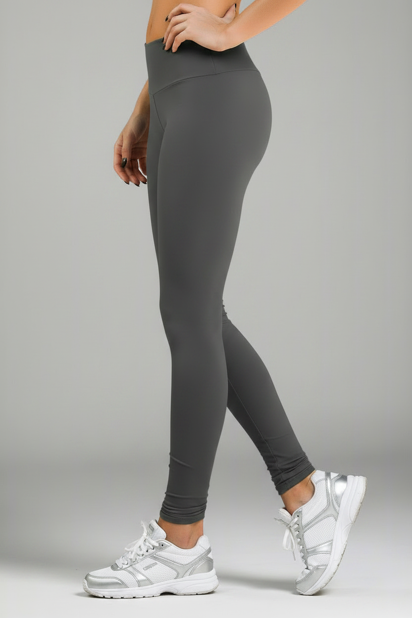 Alto Giro Distressed Charcoal Legging