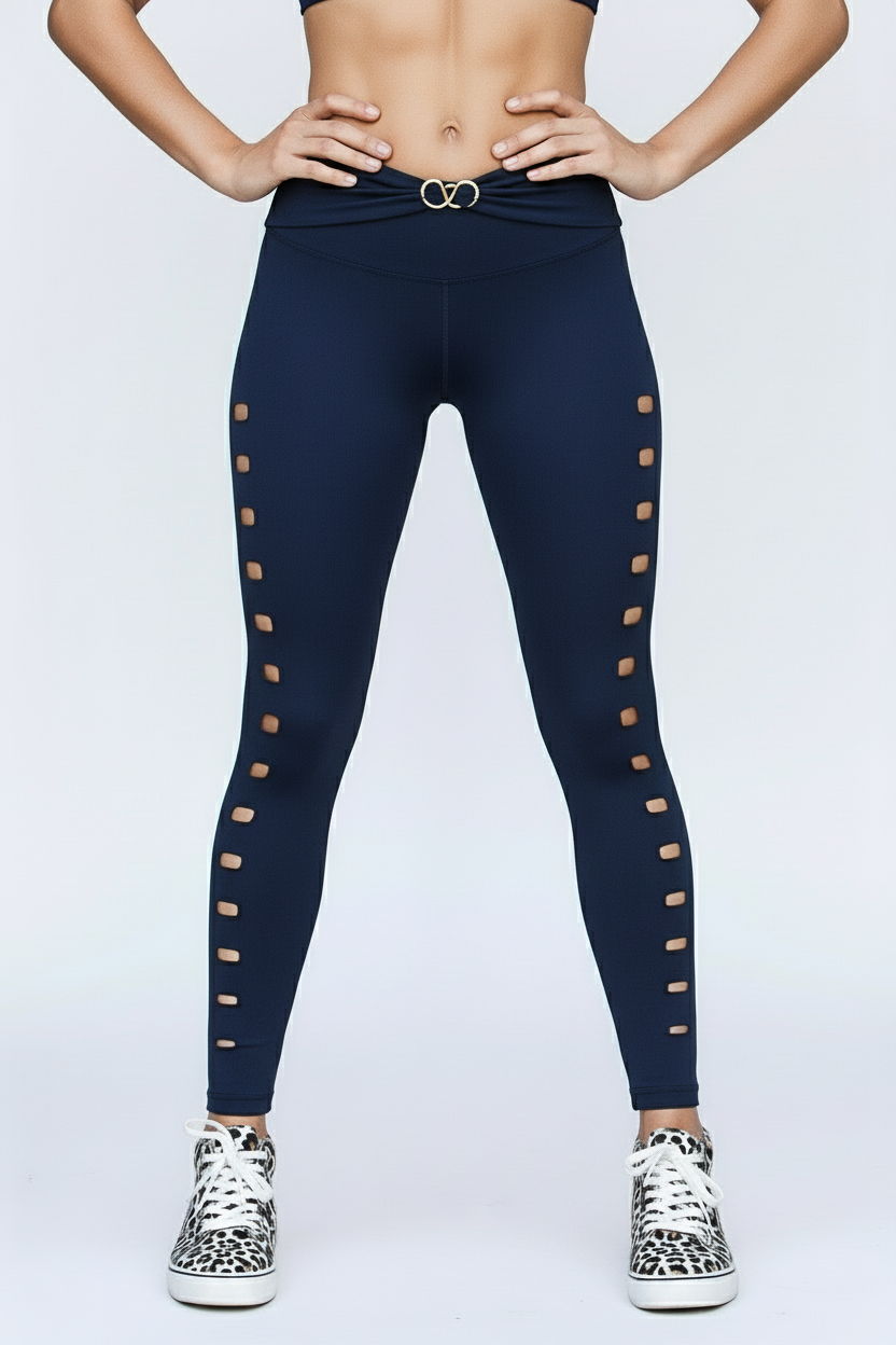 Alto Giro Jacquard Leopard Peek A Boo Legging