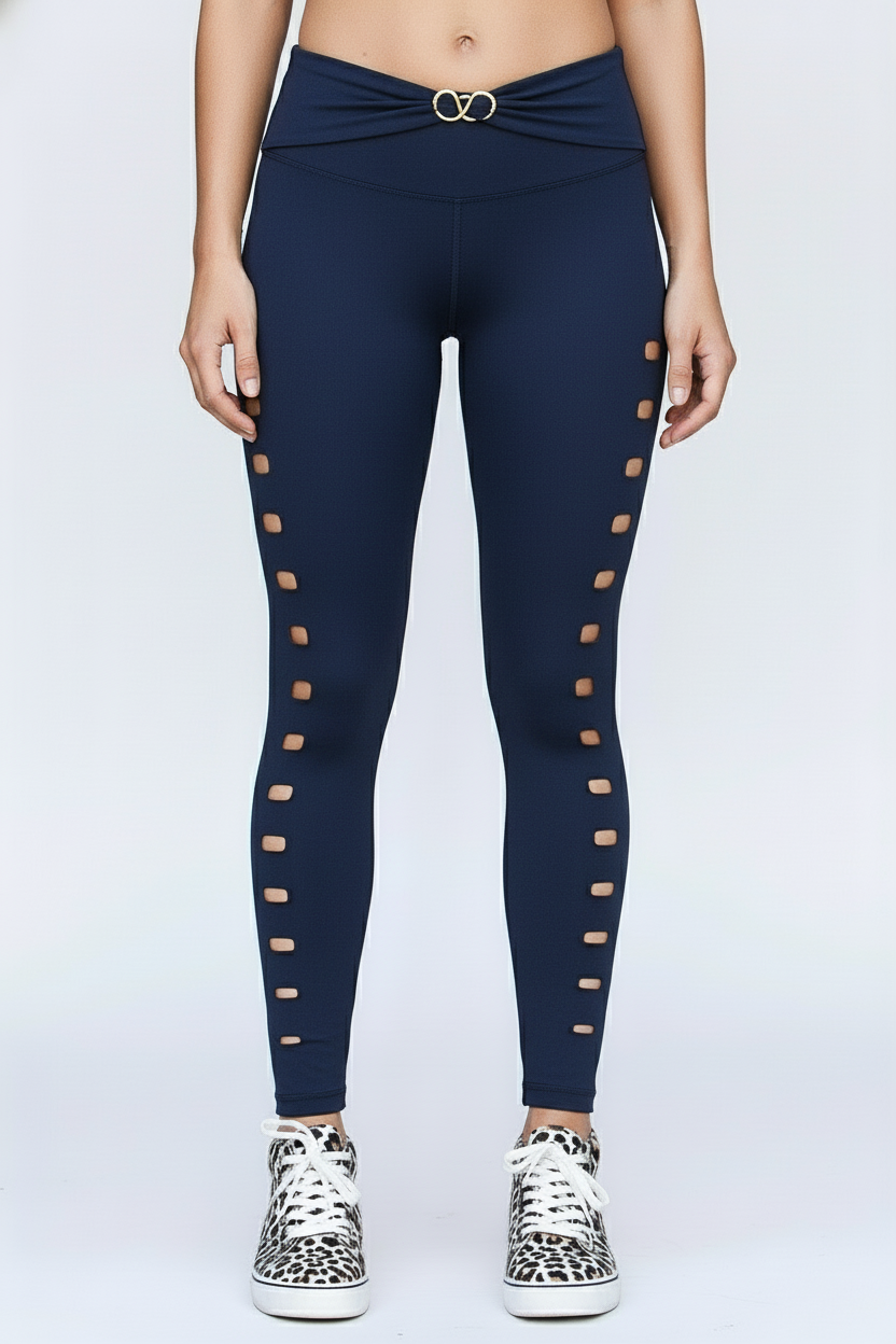 Alto Giro Jacquard Leopard Peek A Boo Legging