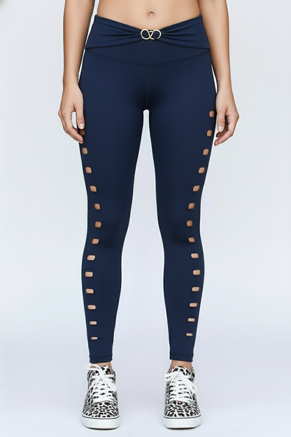 Alto Giro Jacquard Leopard Peek A Boo Legging