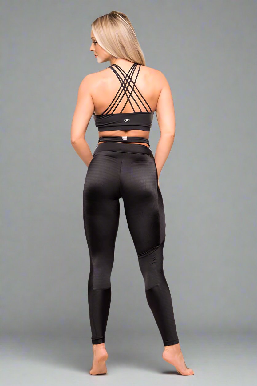 Alto Giro Split Action Legging